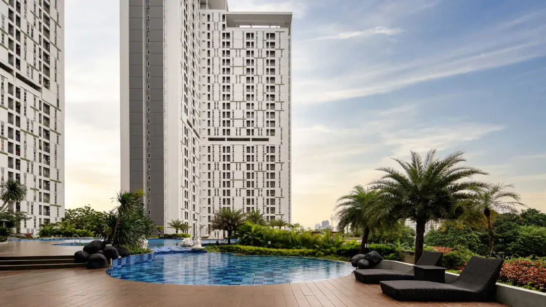 Foto Kolam Renang Tematik di Akasa Apartment BSD City