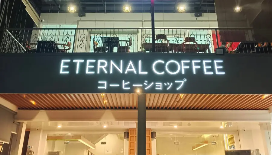 Salah satu coffee shop yang buka 24 Jam di BSD